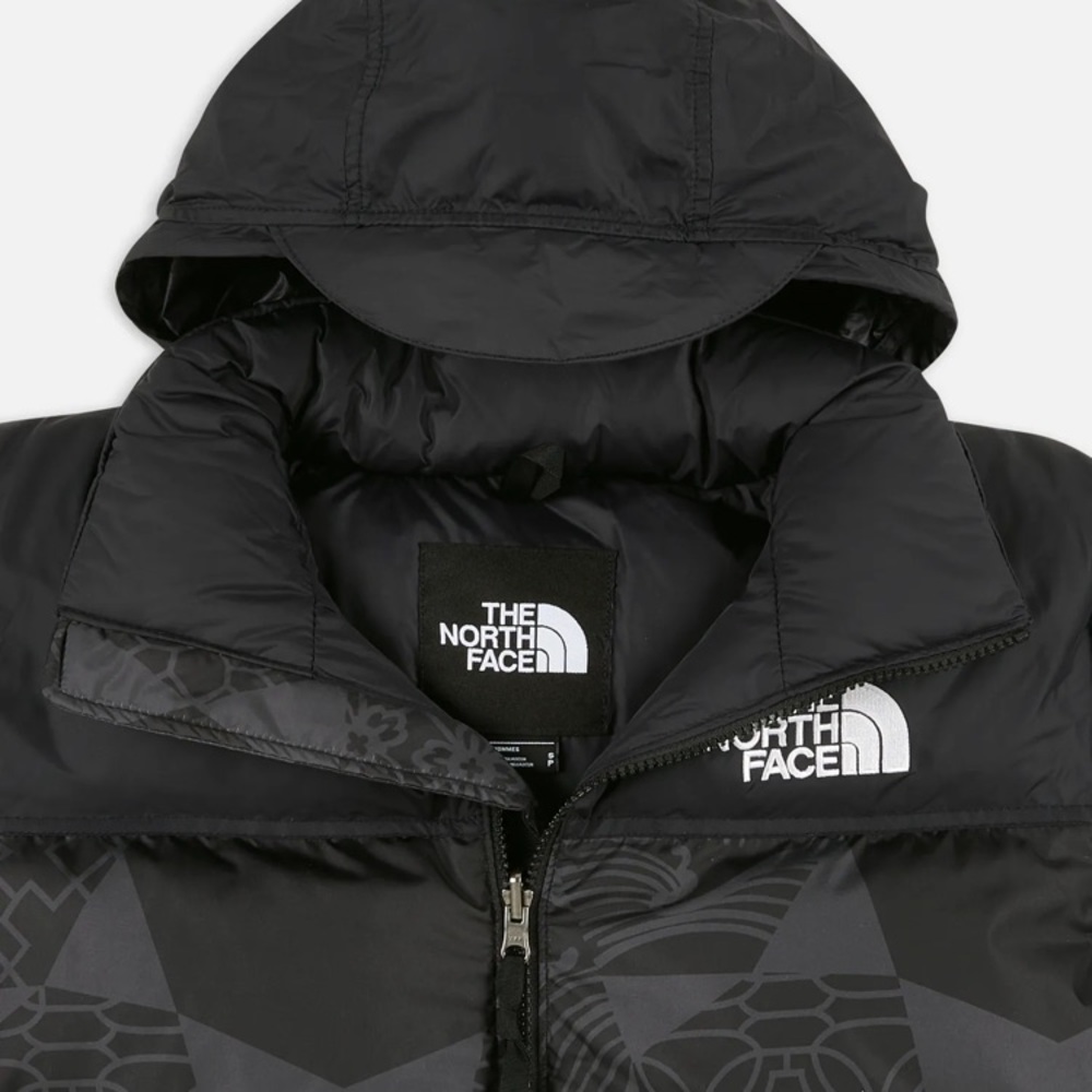 The North Face
New International Graffiti Collection 1996 Retro Nuptse Jacket - Picture 6 of 9
